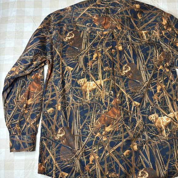 MAGELLAN Mens Camo & Hunting Lab Long Sleeve Button Down - Picture 5 of 5